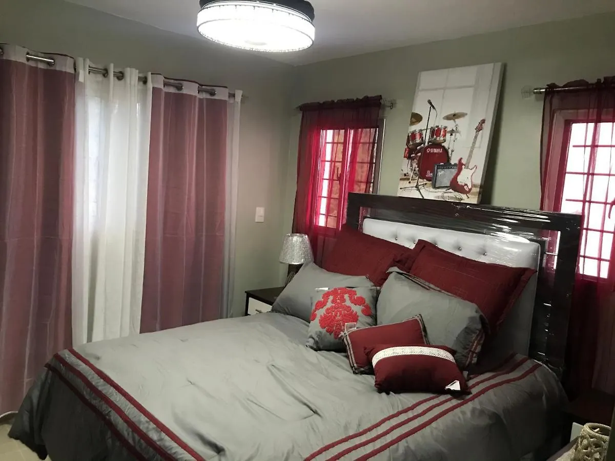 Residencial Santa Rosa Dominikai Köztársaság